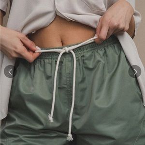 Elwood Clothing Olympic Nylon Short Size Small